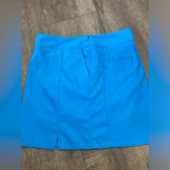 Adidas Climacool women’s 2 golf skort - Picture 3 of 9